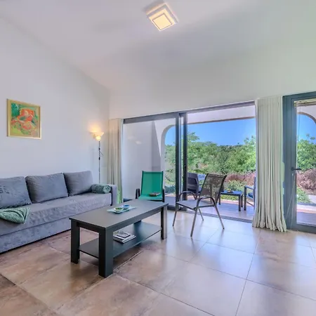 Sunny Hill-3 By Interhome Lejlighed